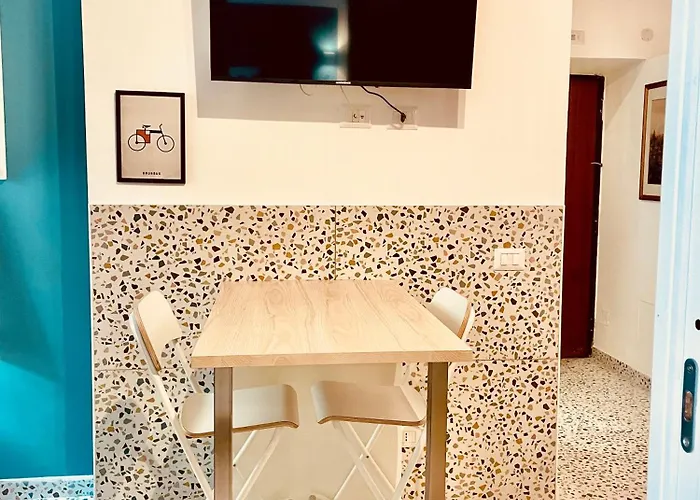 To You- Easy Way * Řím